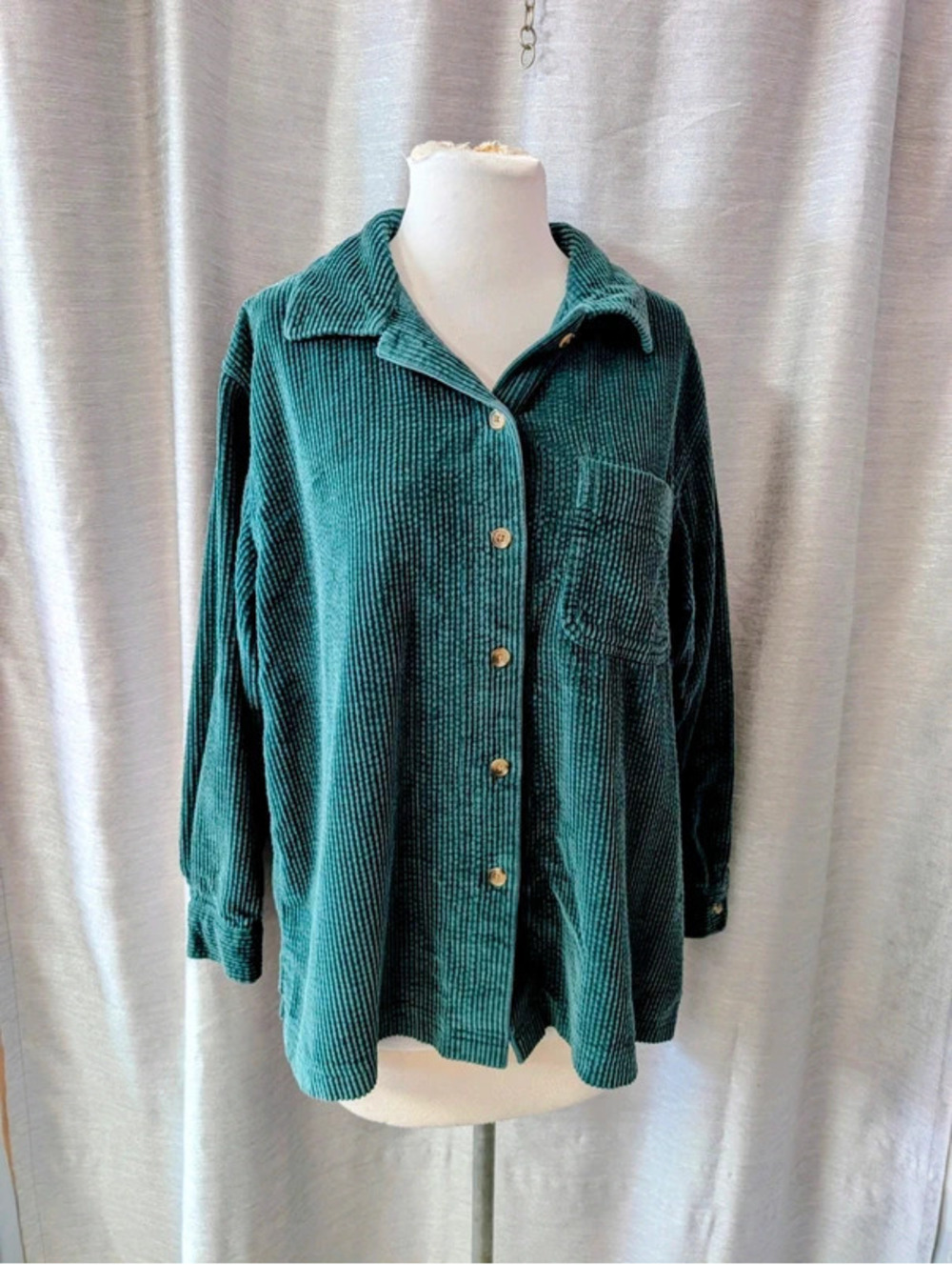 L.L. Bean Dark Green Corduroy Button Front Shirt M